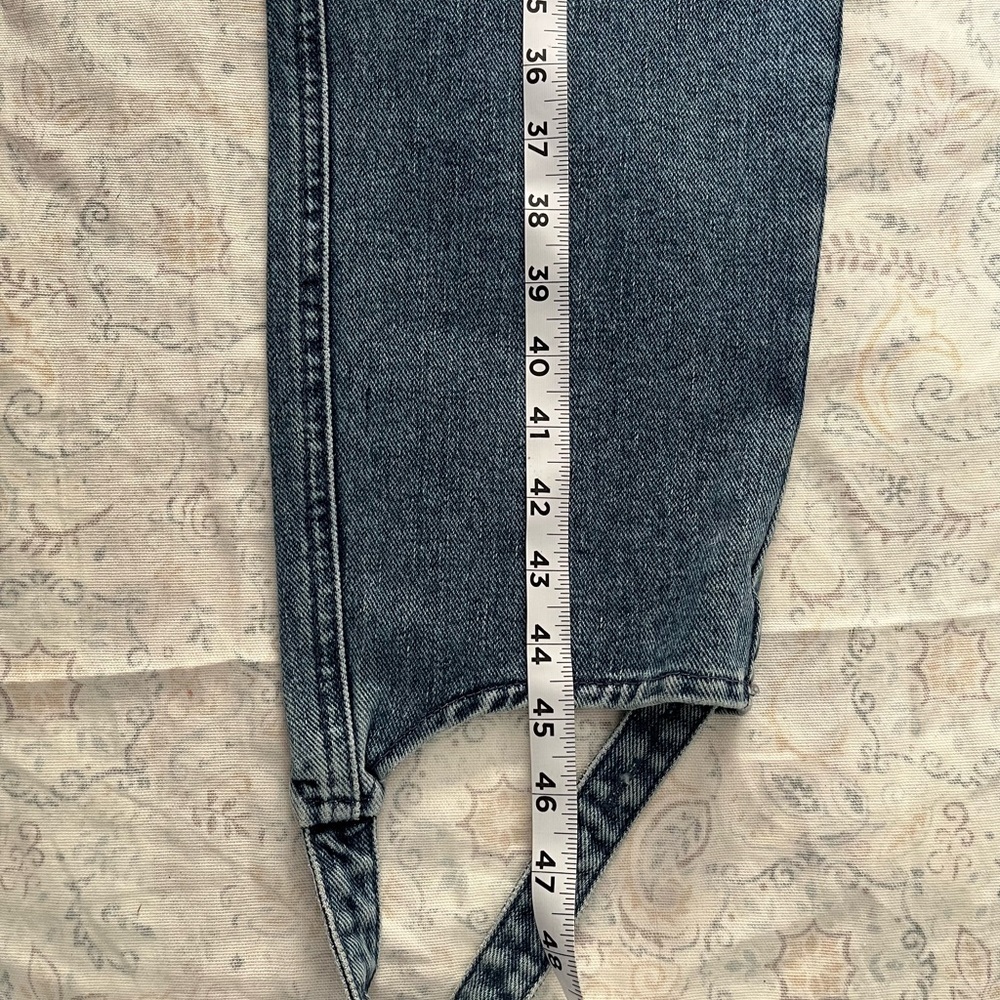 ASOS‎ Blue High Rise Jeans - Picture 8 of 11